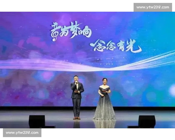 《星光璀璨舞台上的声音较量全新歌唱比赛主持精彩纷呈》 《星光璀璨舞台上的声音较量全新歌唱比赛主持精彩纷呈》